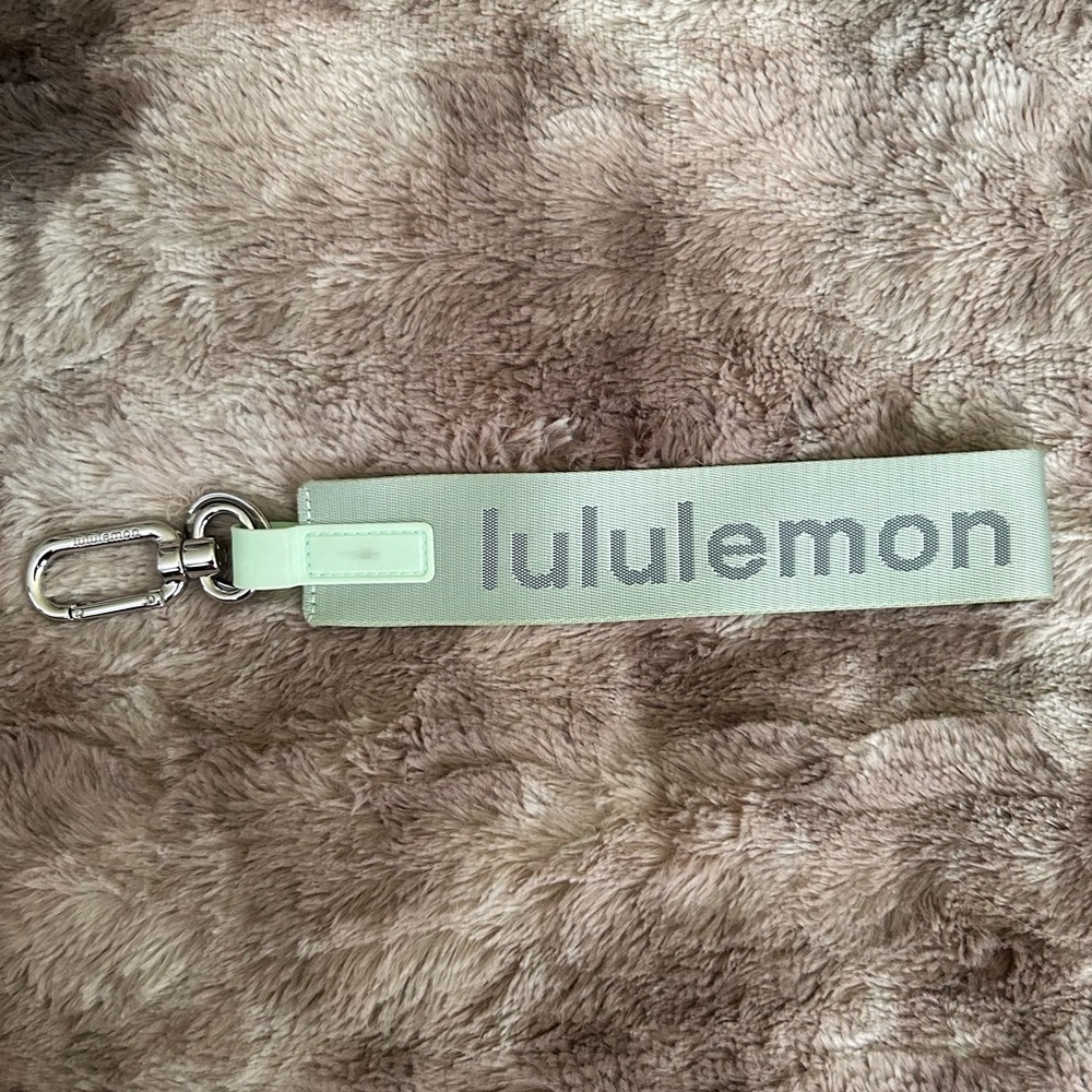 Lululemon Never Lost Keychain